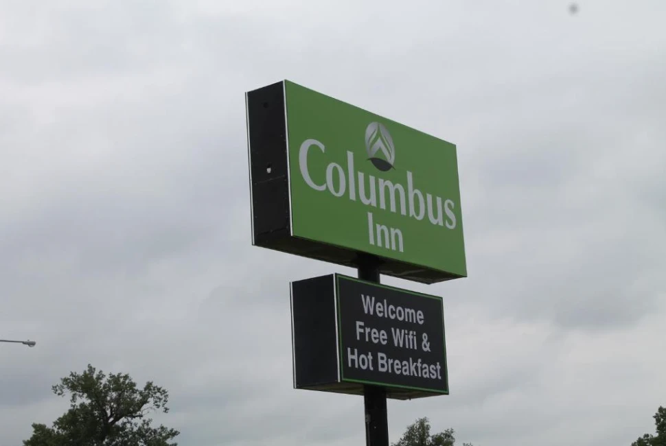 Delicious Mornings: Breakfast at Columbus Inn Columbus